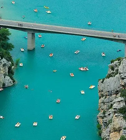 Mobilhome 4/5 P /gorges Du Verdon / Equipe / / Confort / Refait A Neuf / De Ste Croix A Proximite סן-קרואה-דה-ורדון